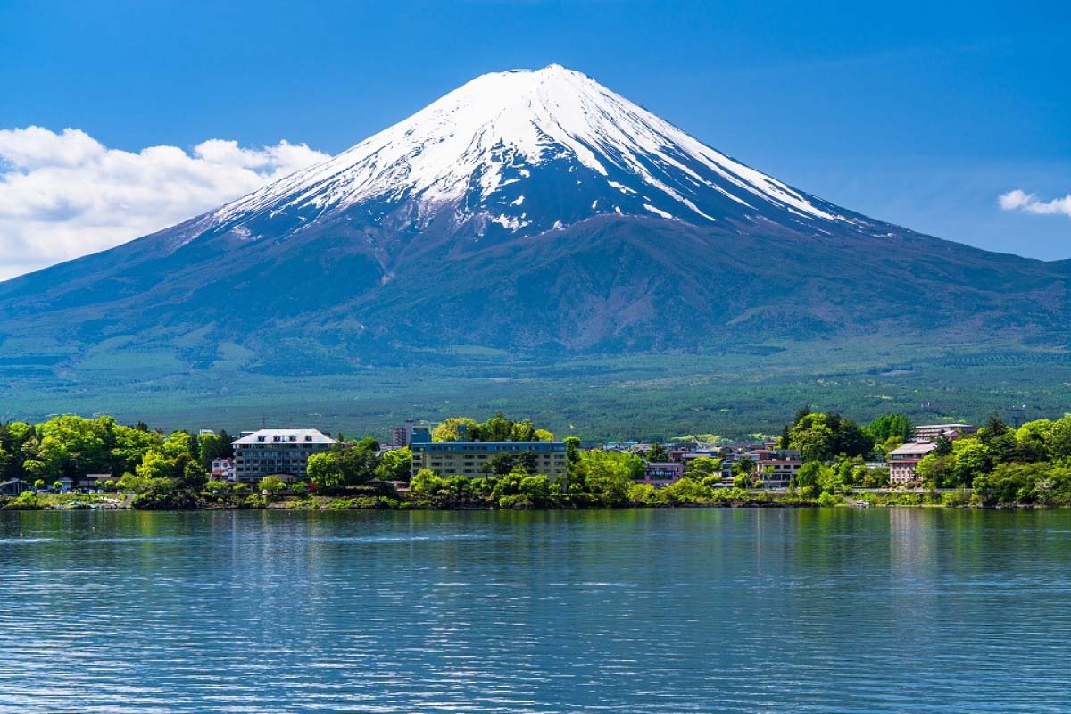 たつき諒が予言する富士山噴火の可能性は？予言の根拠や世間の反応も！